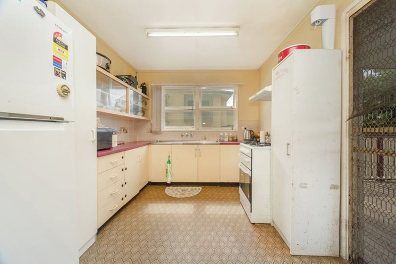 Photo - 11 Kenward Street, Geebung QLD 4034 - Image 3