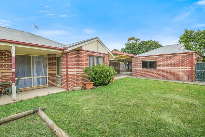 Photo - 11 Kershaw Drive, Narre Warren South VIC 3805 - Image 15