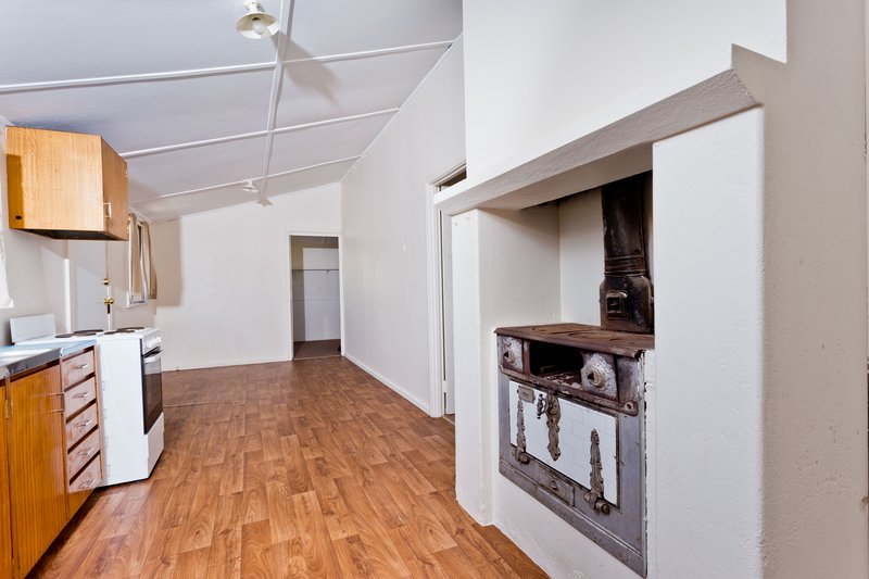 Photo - 11 Kiesey Street, Coogee WA 6166 - Image 12