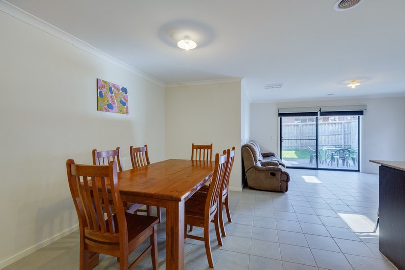 Photo - 11 Kilwarrie Street, Wollert VIC 3750 - Image 3