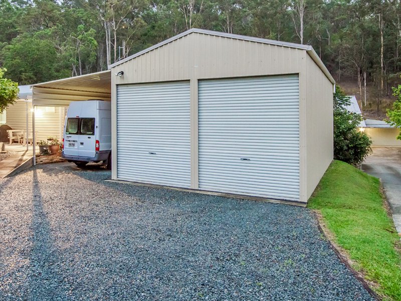 Photo - 11 Kimmuli Drive, Elanora QLD 4221 - Image 20