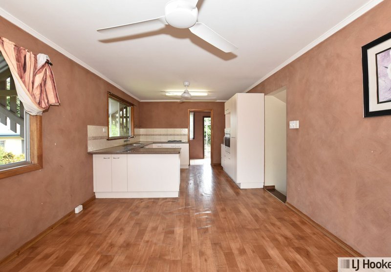 Photo - 11 King Street, Tully QLD 4854 - Image 5