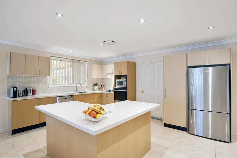 Photo - 11 Kingsfield Avenue, Glenmore Park NSW 2745 - Image 5