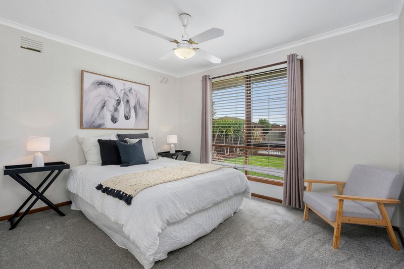 Photo - 11 Kingsley Drive, Corio VIC 3214 - Image 9