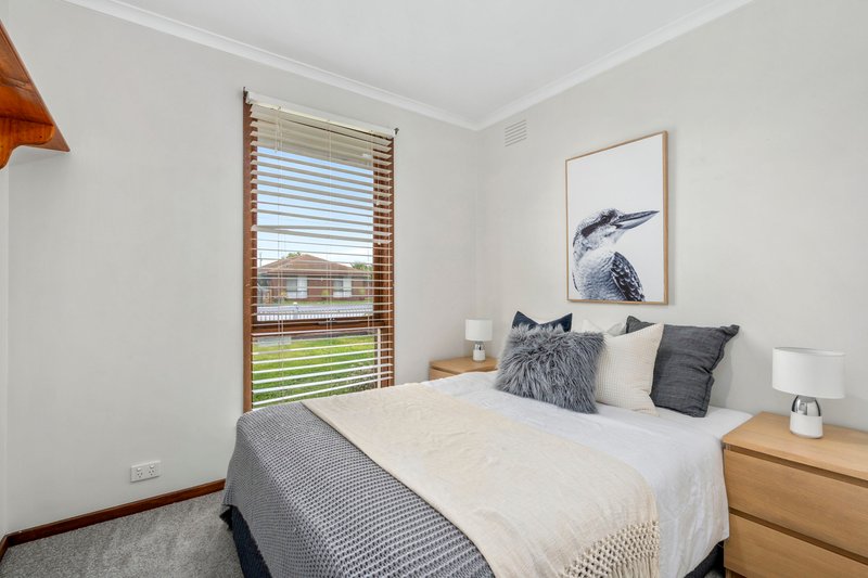 Photo - 11 Kingsley Drive, Corio VIC 3214 - Image 11