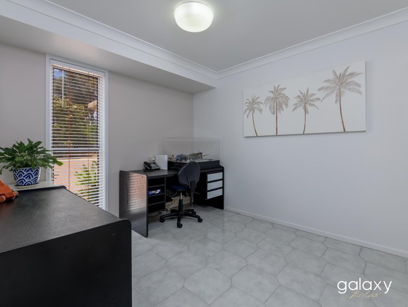 Photo - 11 Kintra Court, Branyan QLD 4670 - Image 15