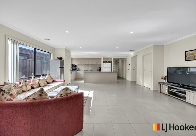 Photo - 11 Kipling Circuit, Diggers Rest VIC 3427 - Image 6