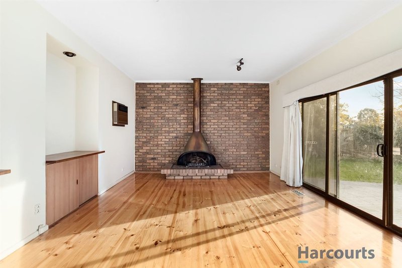 Photo - 11 Kipling Court, Burwood East VIC 3151 - Image 4