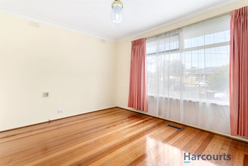 Photo - 11 Kipling Court, Burwood East VIC 3151 - Image 6