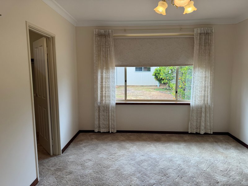 Photo - 11 Kirkwood Street, Corrigin WA 6375 - Image 8