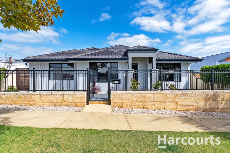 Photo - 11 Kirra Lane, Clarkson WA 6030 - Image 2
