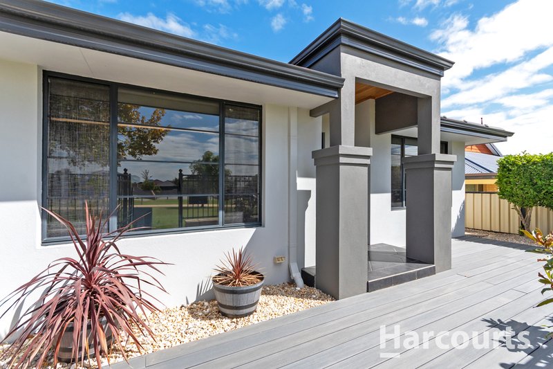 Photo - 11 Kirra Lane, Clarkson WA 6030 - Image 3