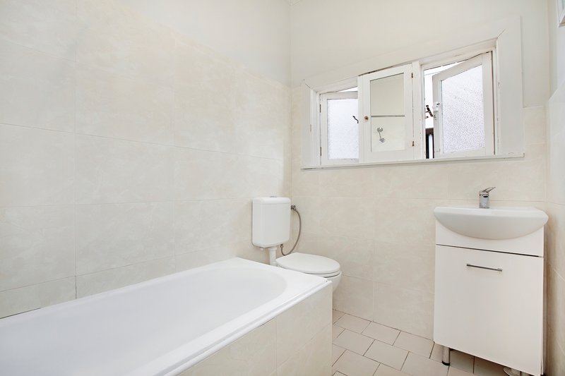 Photo - 11 Kitchener Street, Maroubra NSW 2035 - Image 6