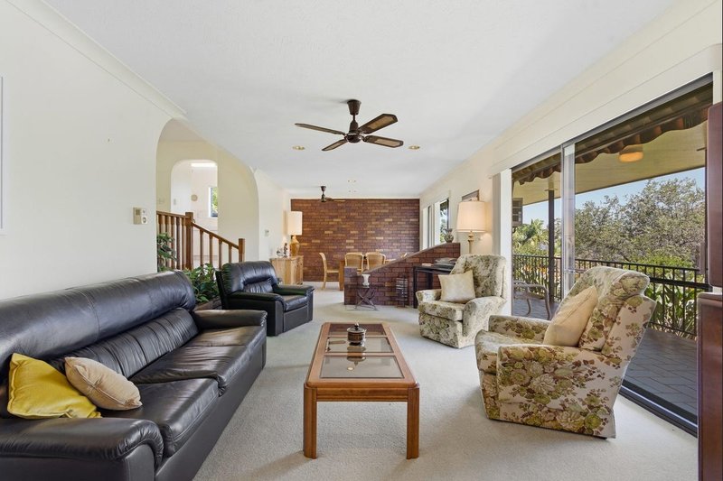 Photo - 11 Kittani Crescent, Ashmore QLD 4214 - Image 4