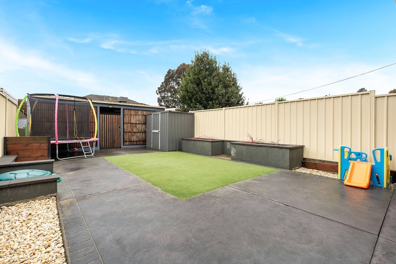Photo - 11 Klein Crescent, Roxburgh Park VIC 3064 - Image 20