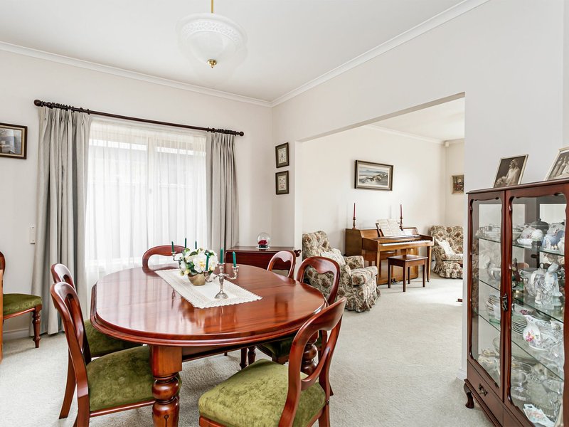 Photo - 11 Knapman Crescent, Port Adelaide SA 5015 - Image 7