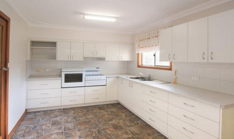 Photo - 11 Knapton Street, West Busselton WA 6280 - Image 2