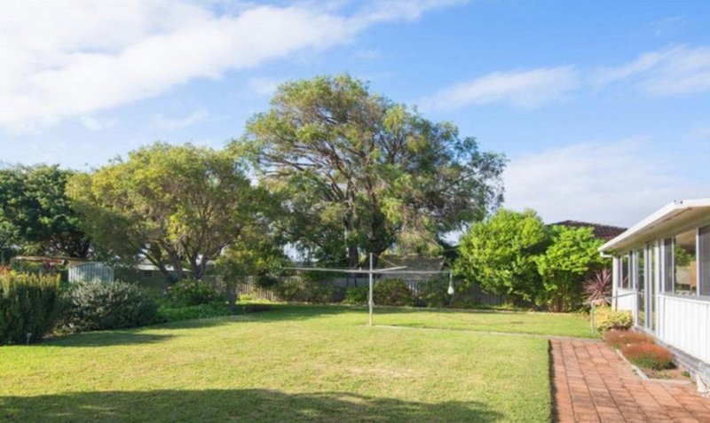 Photo - 11 Knapton Street, West Busselton WA 6280 - Image 4
