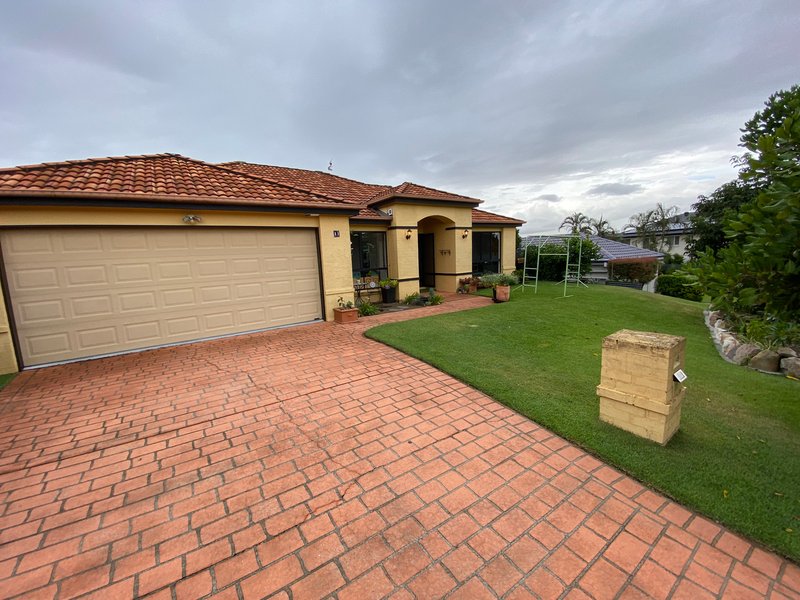 11 Konrad Place, Sinnamon Park QLD 4073