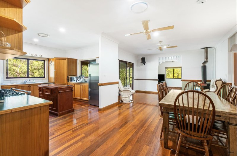 Photo - 11 Koombahla Drive, Tallebudgera QLD 4228 - Image 18