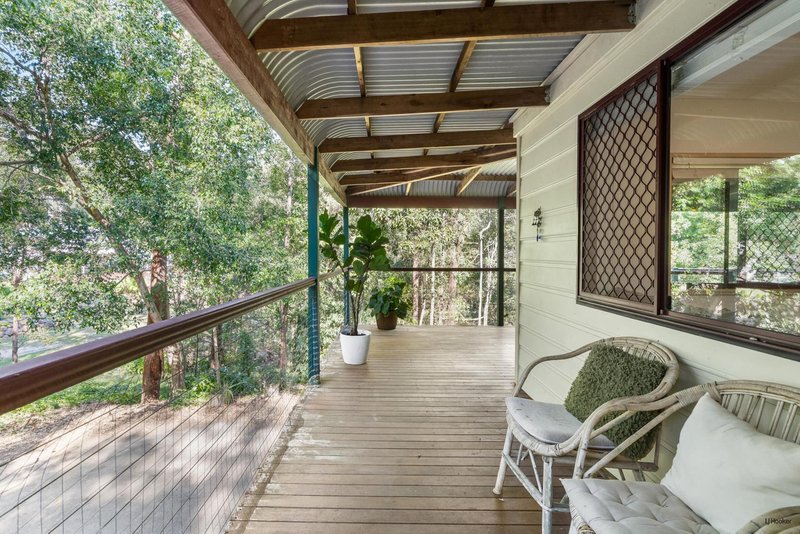 Photo - 11 Koombahla Drive, Tallebudgera QLD 4228 - Image 25