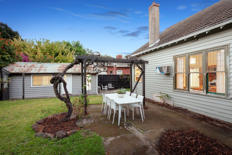 Photo - 11 Kooringa Road, Carnegie VIC 3163 - Image 15