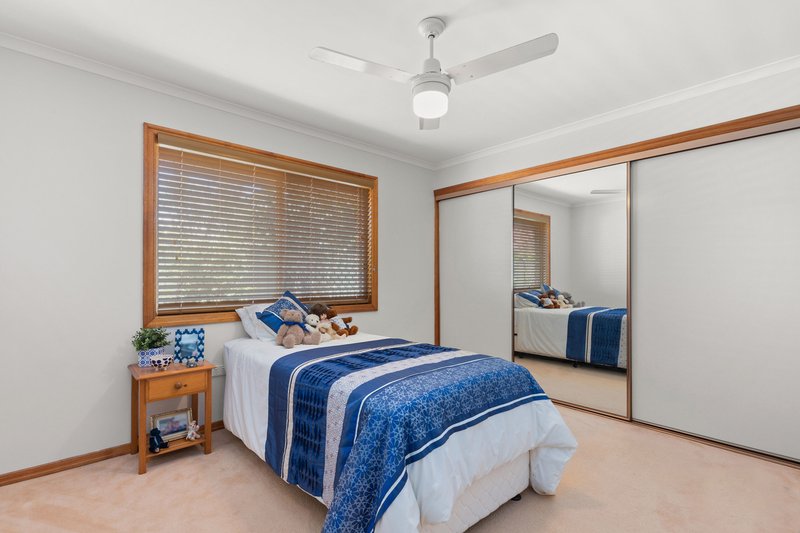 Photo - 11 Kubiak Drive, Murrumba Downs QLD 4503 - Image 18