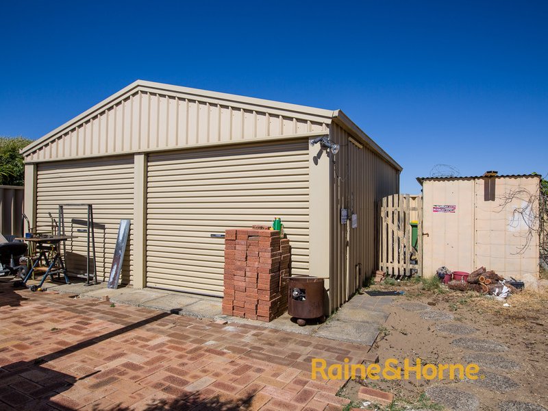 Photo - 11 Kularda Road, Dalyellup WA 6230 - Image 11