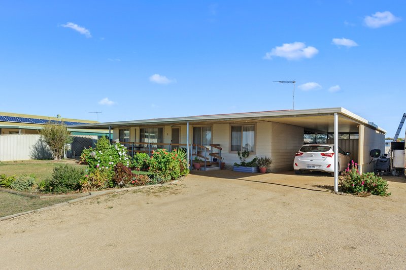 11 Kulpara Street, Clinton SA 5570