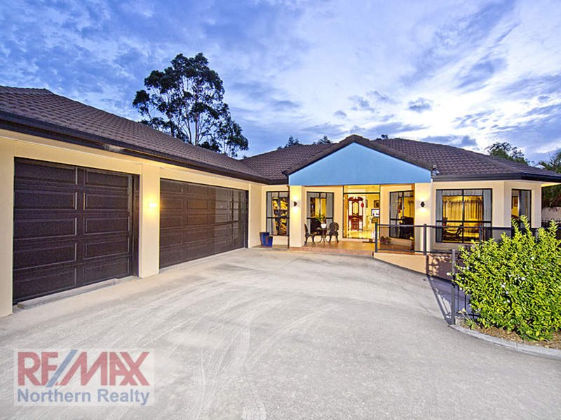 Photo - 11 Laceflower Crescent, Eatons Hill QLD 4037 - Image 2