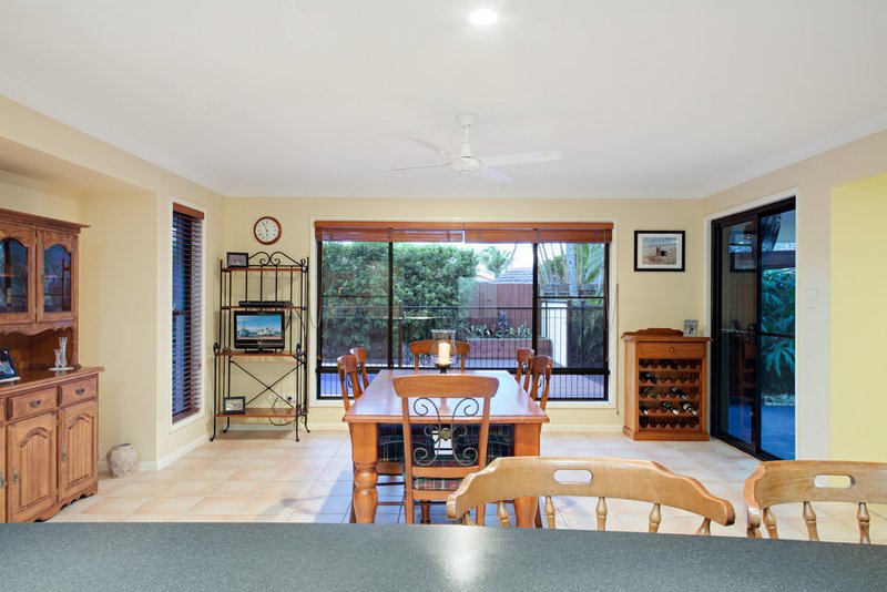Photo - 11 Lacewing Drive, Sippy Downs QLD 4556 - Image 9