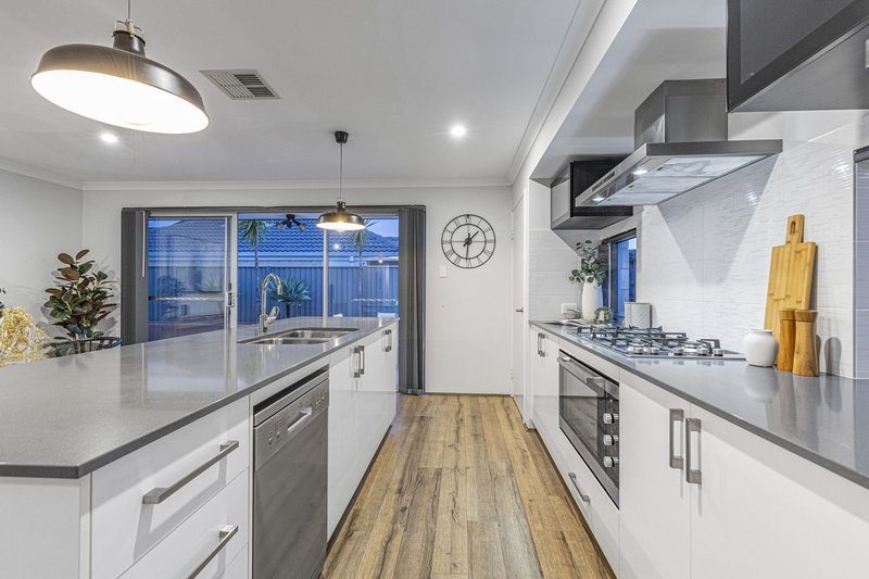 Photo - 11 Laddon Road, Clarkson WA 6030 - Image 7