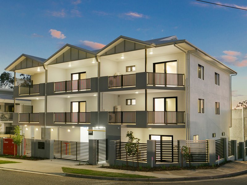 Photo - 11 Lagonda Street, Annerley QLD 4103 - Image 2