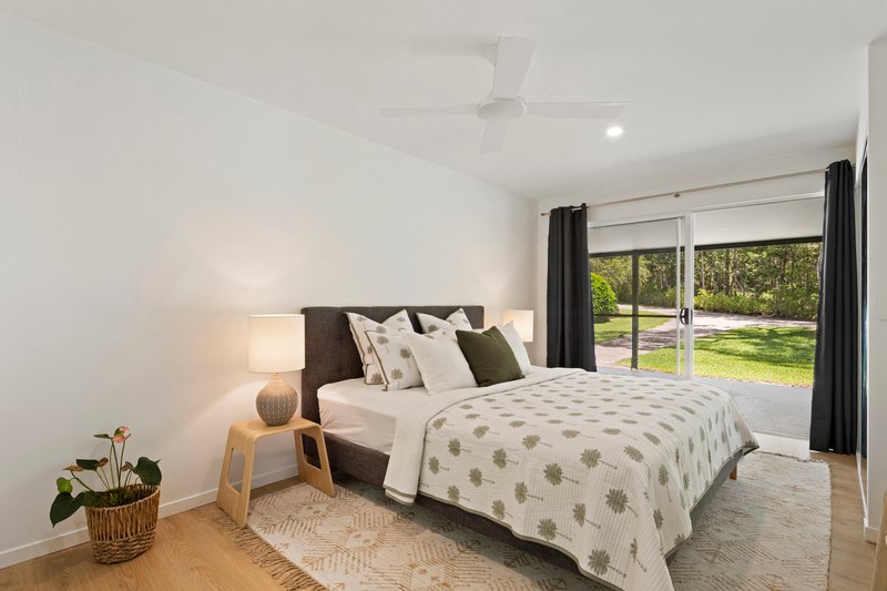 Photo - 11 Lake View Court, Weyba Downs QLD 4562 - Image 23