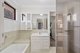 Photo - 11 Lakefield Crescent, Paradise Point QLD 4216 - Image 10