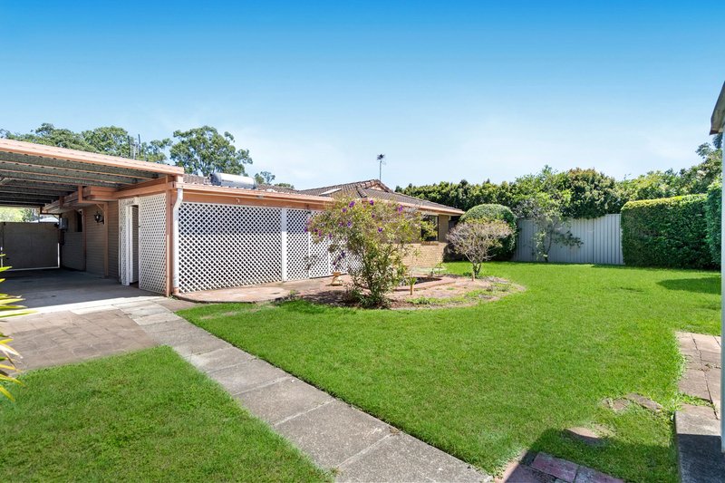 Photo - 11 Lakefield Crescent, Paradise Point QLD 4216 - Image 15