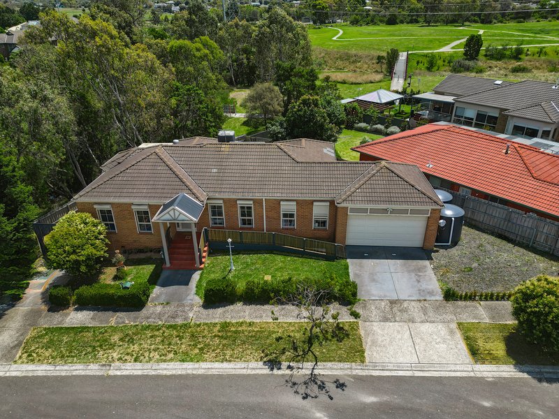 Photo - 11 Lancia Court, Epping VIC 3076 - Image 2