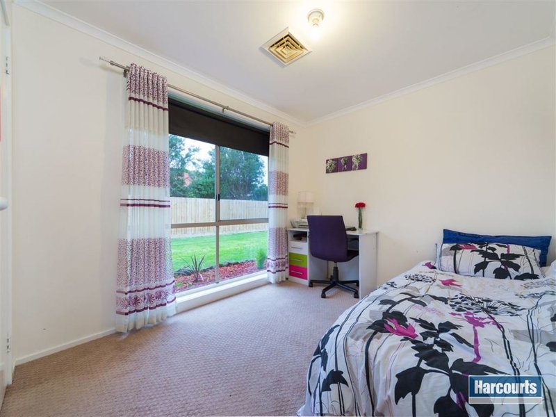 Photo - 11 Lara Court, Hallam VIC 3803 - Image 6