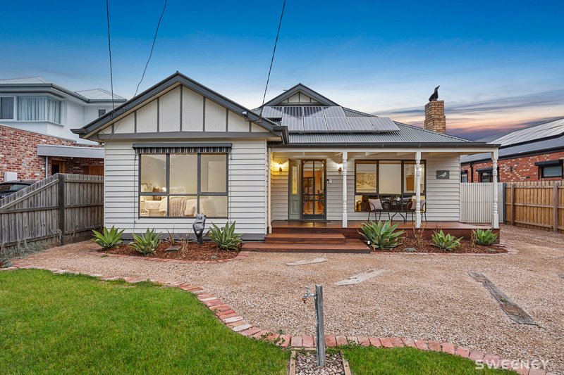 11 Lark Street, Altona VIC 3018