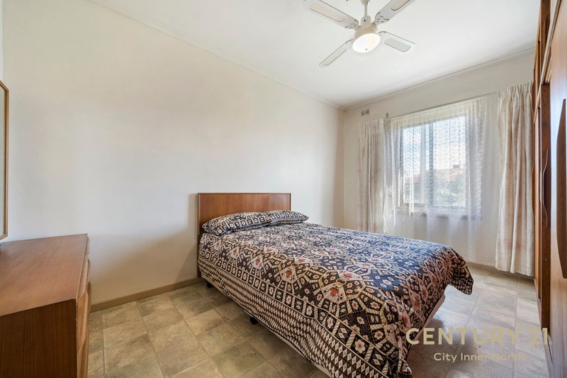 Photo - 11 Laurel Ave , Campbelltown SA 5074 - Image 5