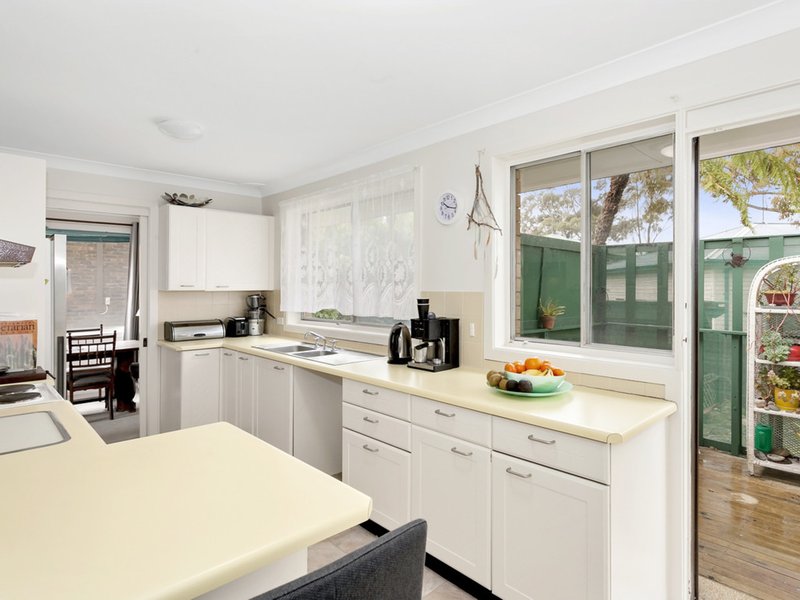 Photo - 11 Laurina Avenue, Helensburgh NSW 2508 - Image 3