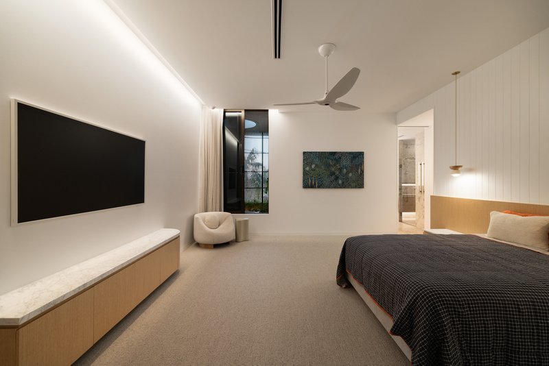 Photo - 11 Lavarack Road, Mermaid Beach QLD 4218 - Image 14