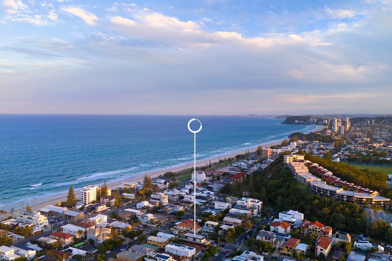 Photo - 11 Lavarack Road, Mermaid Beach QLD 4218 - Image 22