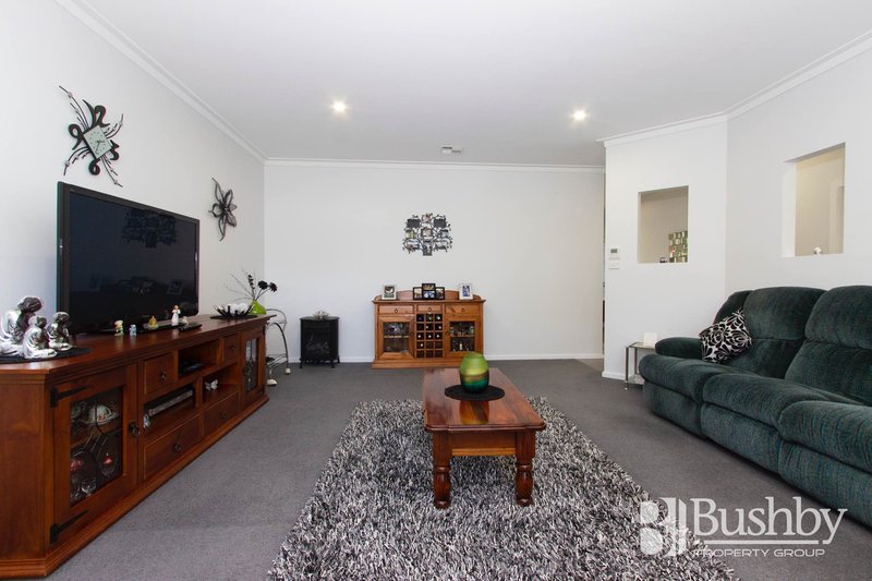 Photo - 11 Lawrence Street, George Town TAS 7253 - Image 14