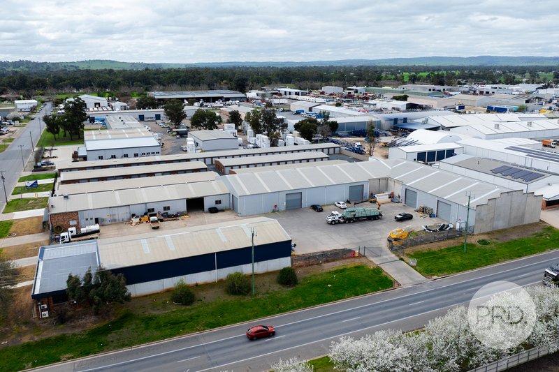 Photo - 11 Lawson Street, East Wagga Wagga NSW 2650 - Image 1