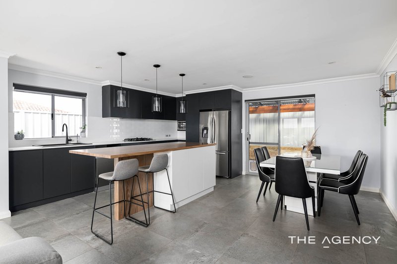 Photo - 11 Lawson Way, Padbury WA 6025 - Image 2