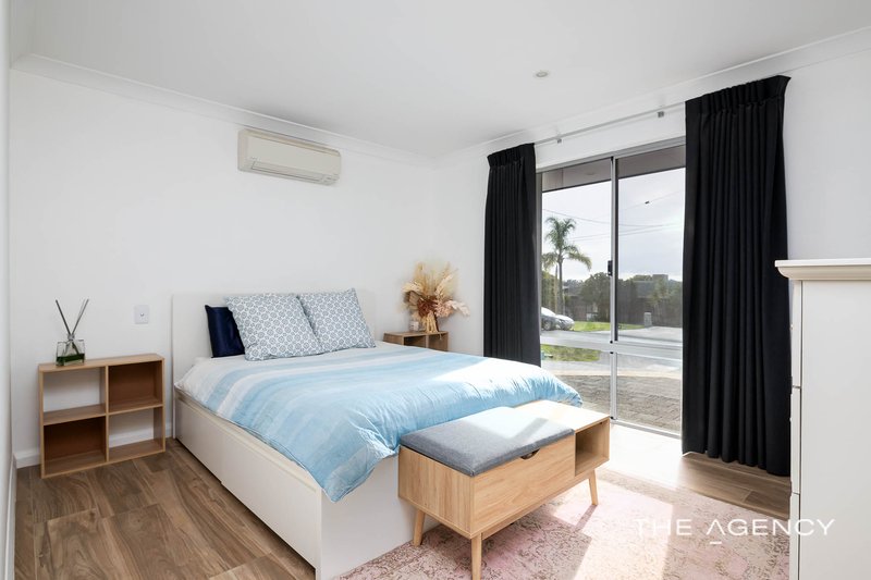 Photo - 11 Lawson Way, Padbury WA 6025 - Image 11