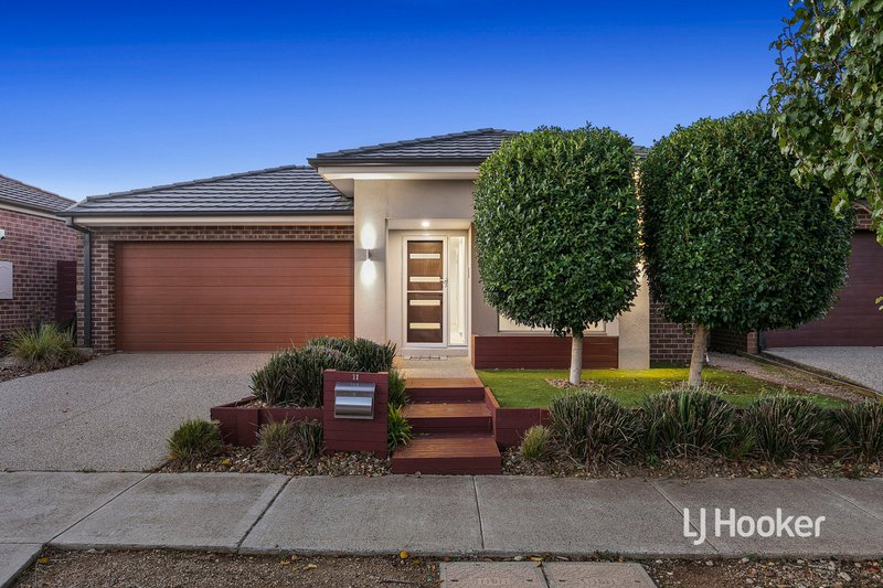 11 Leadbeater Street, Point Cook VIC 3030