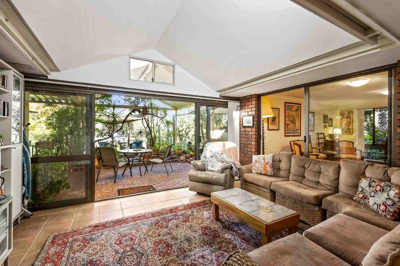 Photo - 11 Lee-Steere Drive, Mariginiup WA 6078 - Image 8
