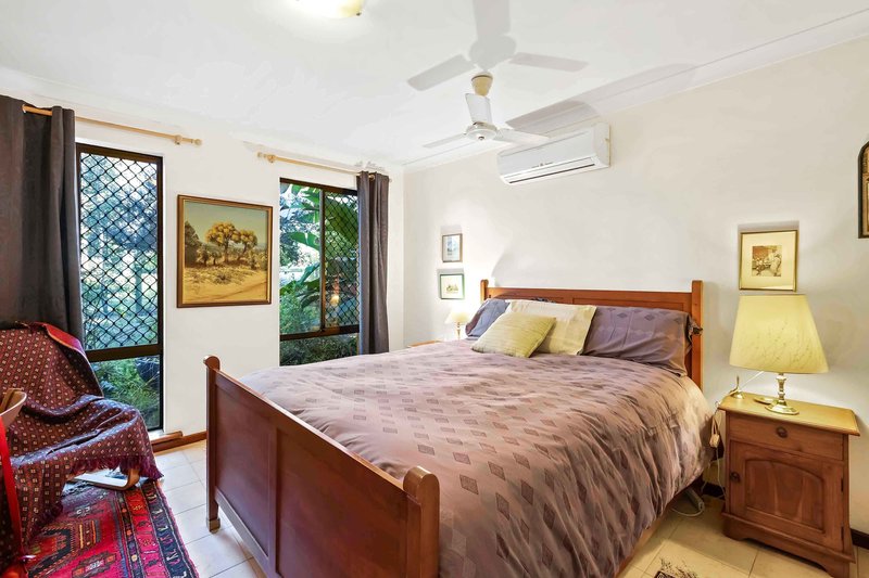 Photo - 11 Lee-Steere Drive, Mariginiup WA 6078 - Image 9
